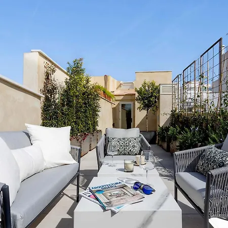 Genteel Home San Francisco Suites Siviglia Esterno foto
