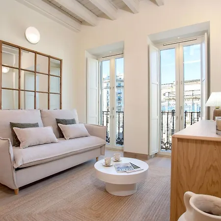 Genteel Home San Francisco Suites Siviglia Esterno foto