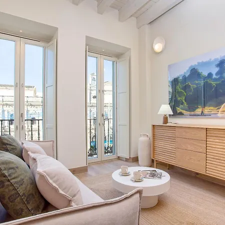 Genteel Home San Francisco Suites Siviglia Esterno foto