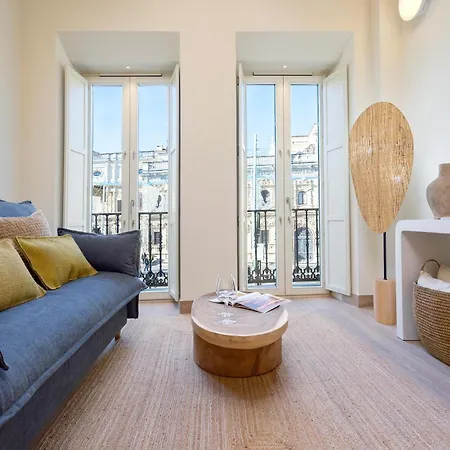 Genteel Home San Francisco Suites Siviglia Esterno foto