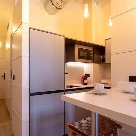 Genteel Home San Francisco Suites Siviglia Esterno foto