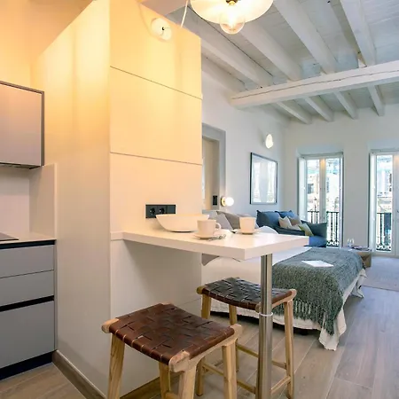 Genteel Home San Francisco Suites Siviglia Esterno foto