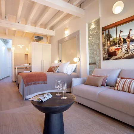 Genteel Home San Francisco Suites Siviglia Esterno foto