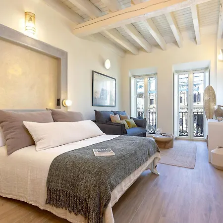 Genteel Home San Francisco Suites Siviglia Esterno foto