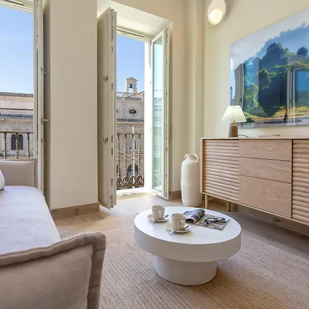 Genteel Home San Francisco Suites Siviglia Esterno foto